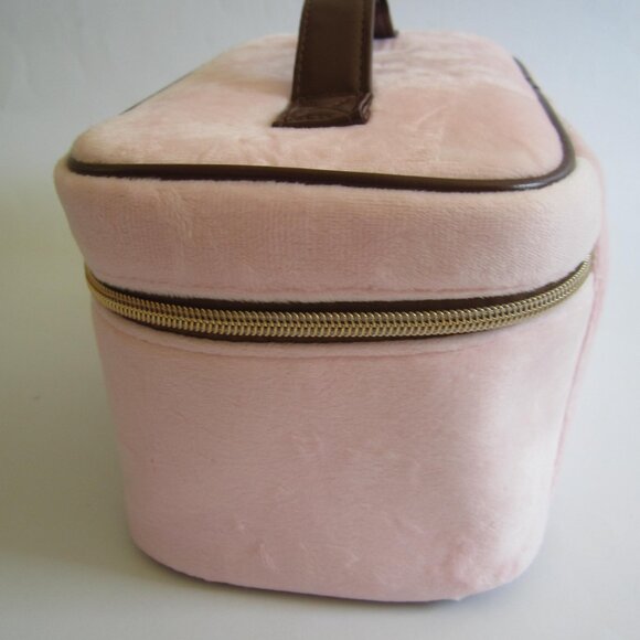 Juicy Couture Travel Cosmetic Bag - Picture 3 of 9